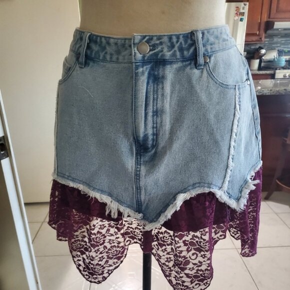 Hot Topic Red and Purple Skirt with Distressed Hem - Picture 5 of 10